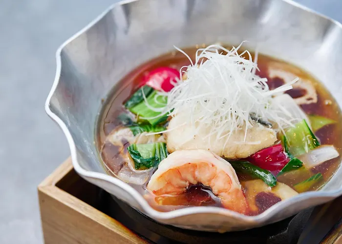 Atami Izusan Karaku