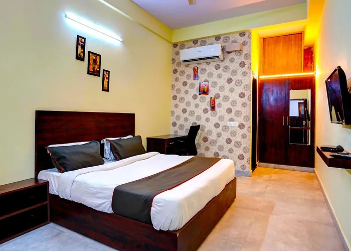 Collection O Liv Inn Noida
