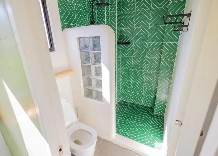 Happiness Hostel Boracay Balabag 