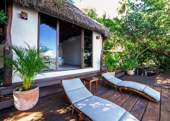 Yayum Bacalar Hotel