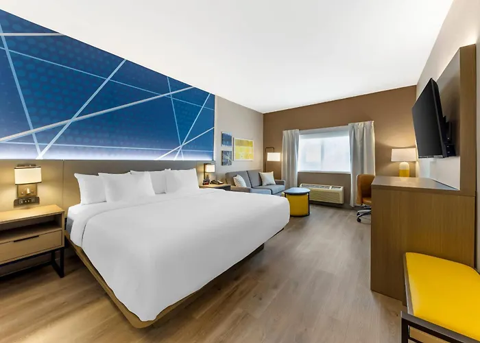 Comfort Inn & Suites Oklahoma City North - Quail Springs