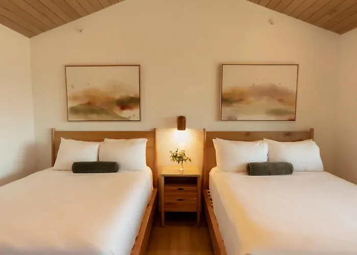 Woods Cove Inn Laguna Beach