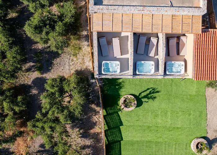 Deos Luxury Suites - Adults Only Hersonissos 