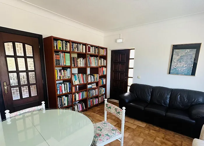 Portimao Central Holiday Guesthouse