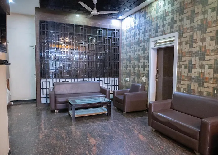 Stayguru Park View Residency Bhuj
