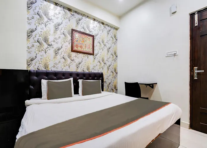 Hotel O Blue Iris A Grandure. Hyderabad
