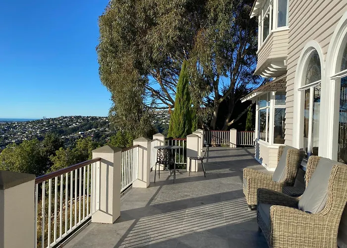 Hackthorne Gardens Luxury Accommodation Christchurch