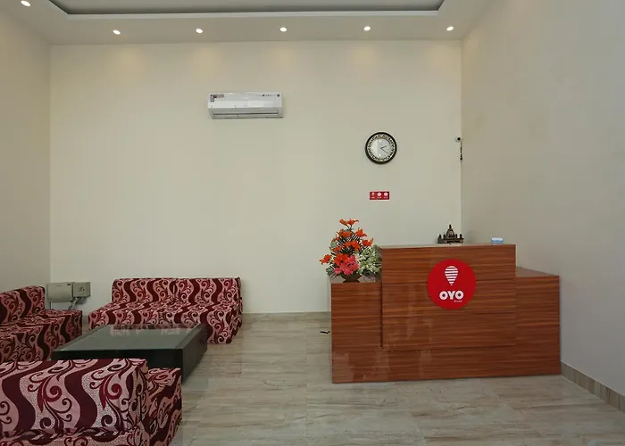 Oyo 11340 Hotel Lakshmi Palace New Delhi