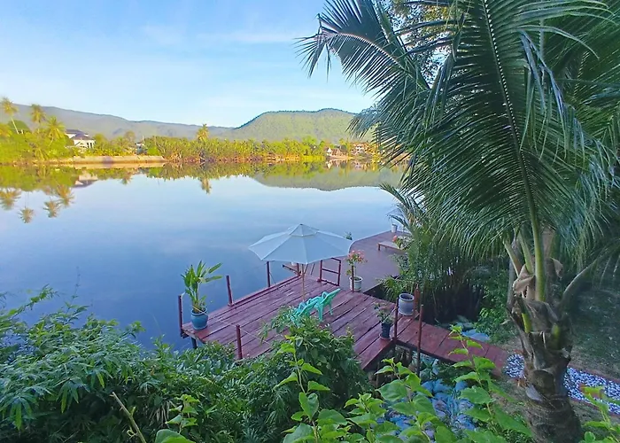 Green Mango Bungalows Kampot