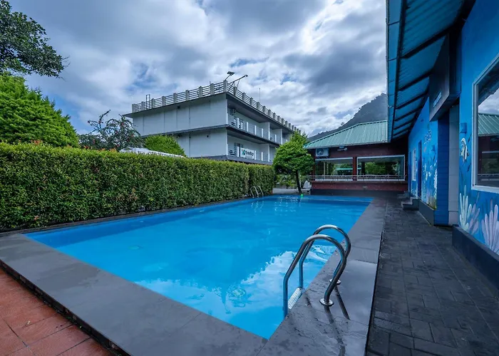 Misty Garden Resort And Spa Munnar