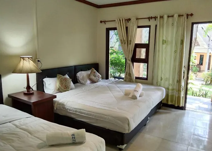 ทอมพิซซา รีสอร์ท  Koh Samet