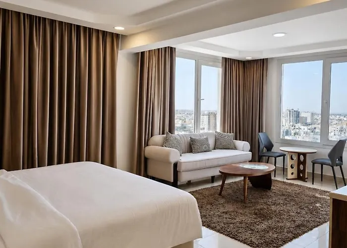 Diamond Star Hotel فندق النجمة الماسية Seeb