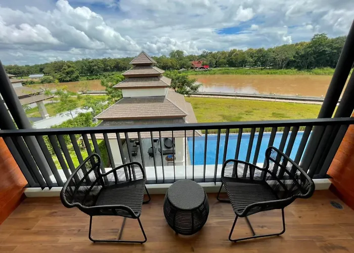 Chainarai Riverside เชียงราย