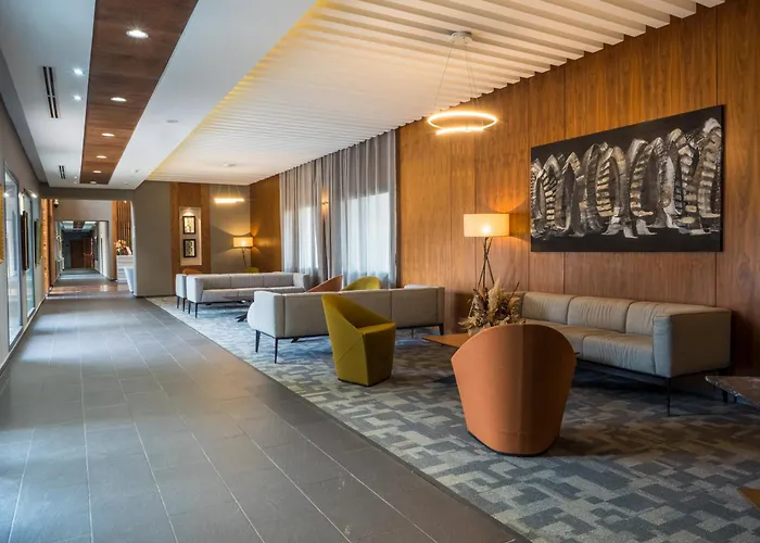 Zephyr Ifrane Hotel