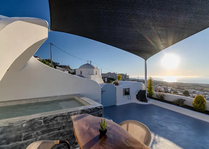 Sun Angelos Oia - Luxury Cave Suites