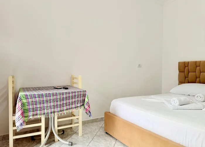 Villa Reshat Caca Ksamil
