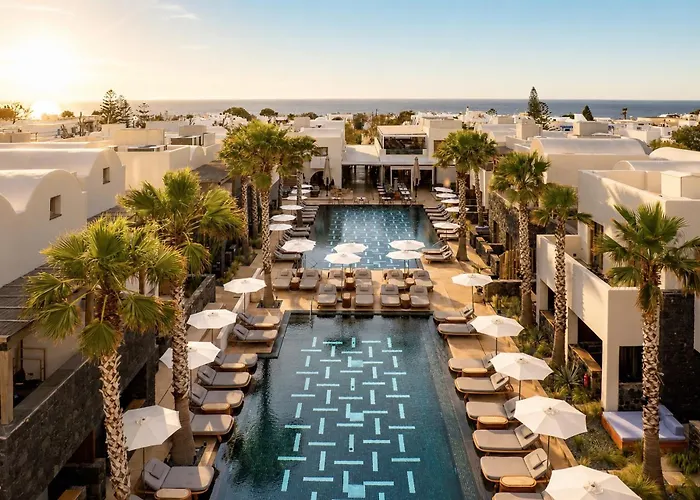 Radisson Blu Zaffron Resort, Santorini (Adults Only) Kamári