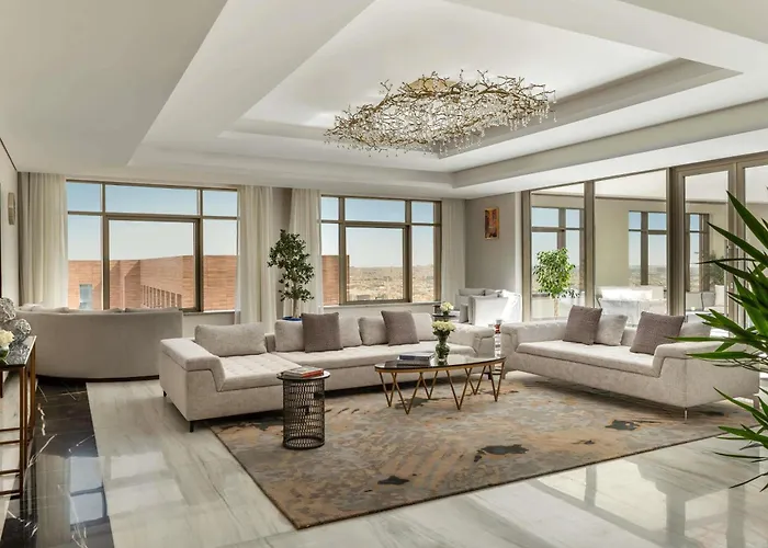 Movenpick Hotel&Residences Riadh