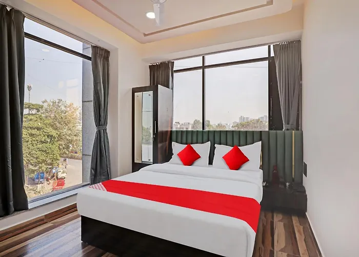 Hotel O La Quinta Surat