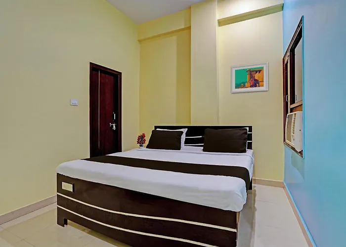Hotel O Sarita Palace Lucknow