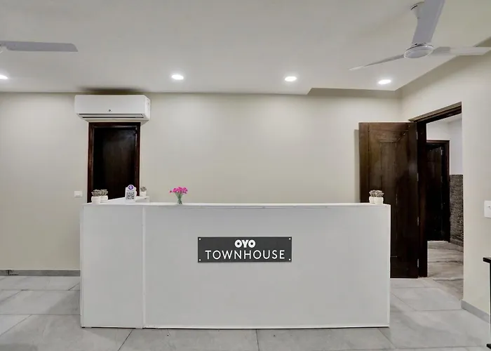 Hotel O Xanthe Kalkaji Devi