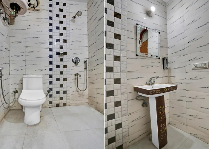 Oyo Flagship 81002 Hotel Tsa New Delhi