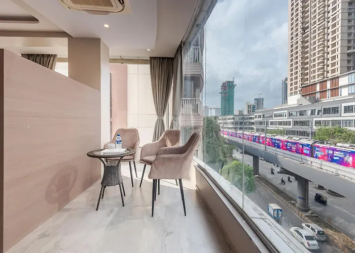 Hotel Aura - Near Malad Link Road Mumbai