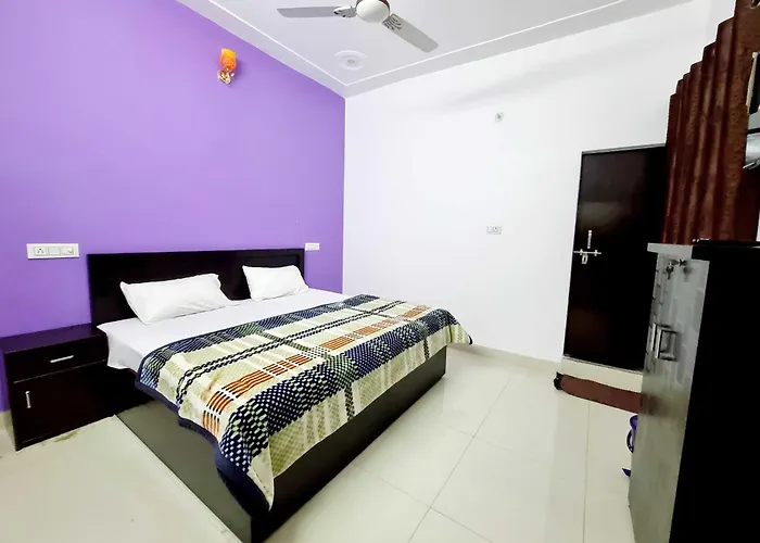 Oyo 81090 Hotel Ml Residency Aligarh