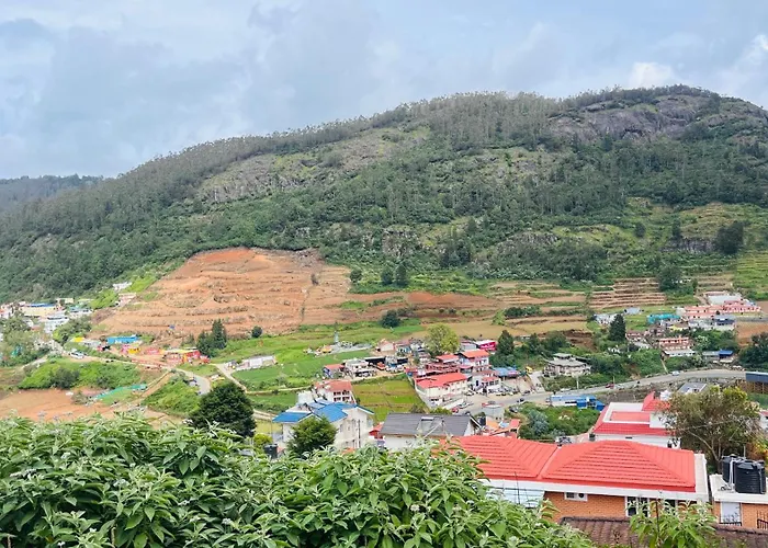 Away From Home - I Ooty