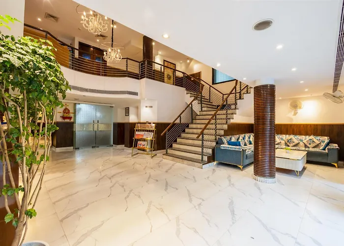 The Plaza Arch Premium - Indira Gandhi Int'L Airport Hotel New Delhi