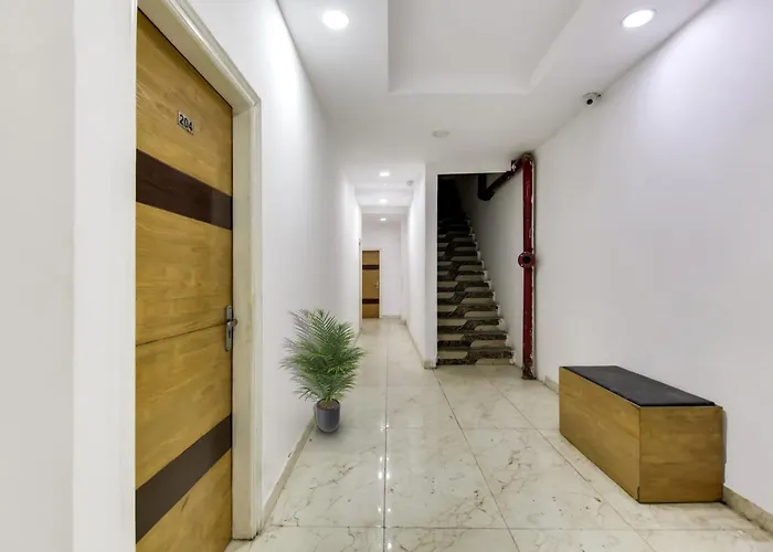 Hotel O The Holiday Vibe Zirakpur