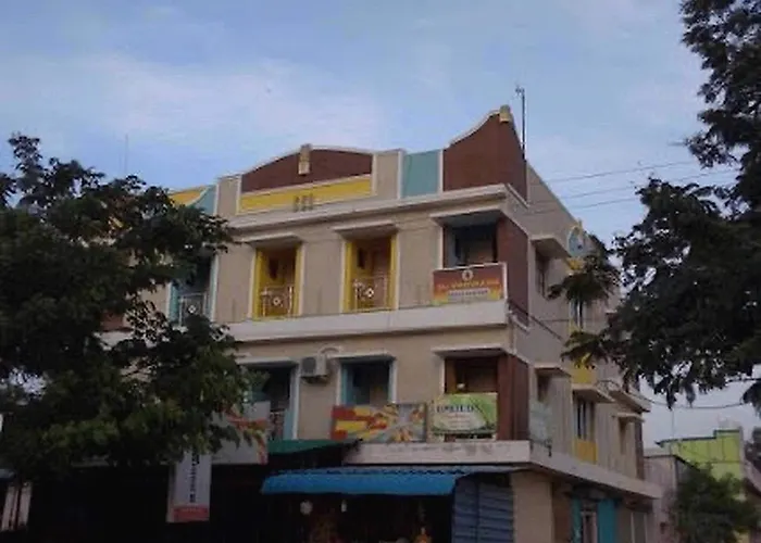 Hotel O 81239 Shri Vinayaka Inn Rooms Tiruchirappalli