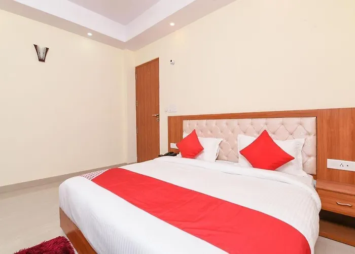 Oyo 81182 Ola Rooms Greater Noida