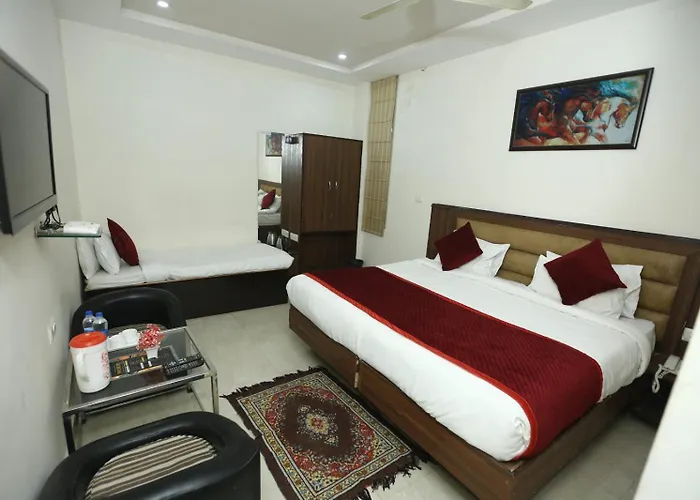 Hill View Retreat Hotel Chakrata