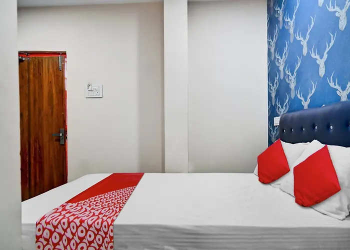 Hotel O Titanic Bhilai