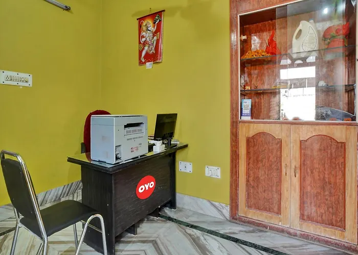 Oyo Flagship 81326 Amba Guest House Patna 