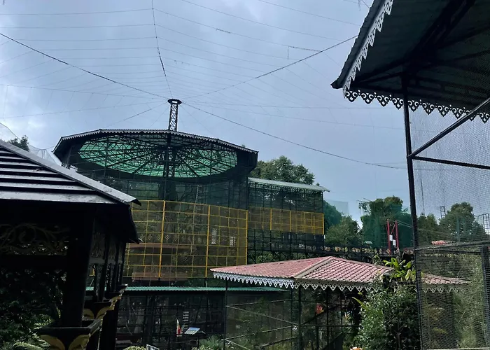 Hotel Galaxy International ! Puri - Shriyash Group