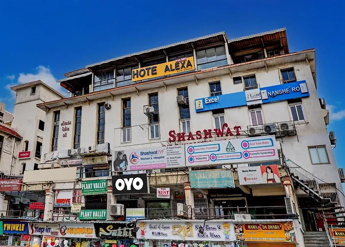 Hotel O Alexa Ahmedabad