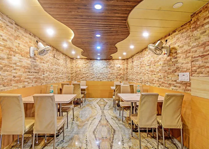 Hotel O Royal Inn Kolkata