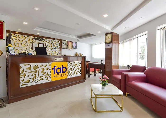 Fabhotel Sikka Royal Classic, Mall Road Mussoorie