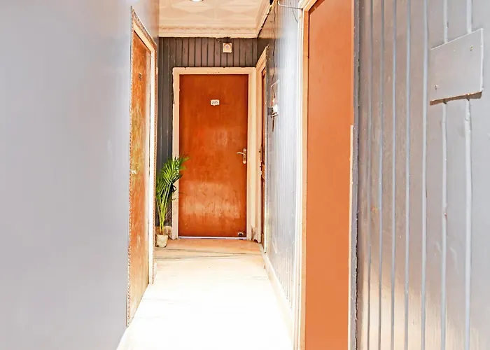 Spot On Delight Hotel & Homes Kolkata