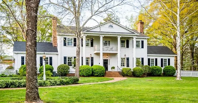 The Virginia Cliffe Inn Glen Allen