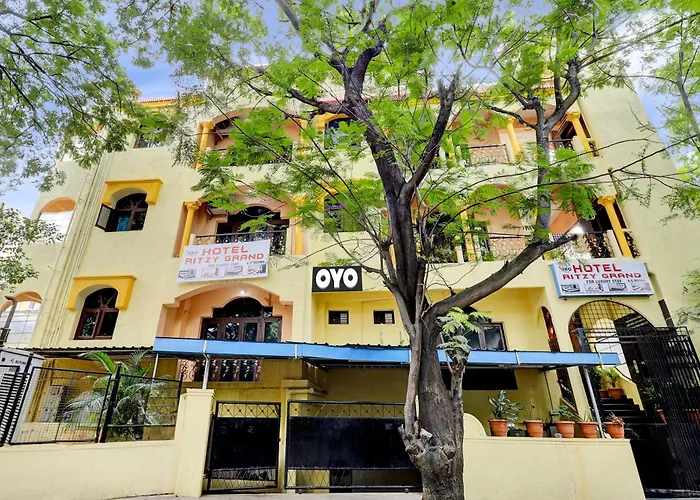 Hotel O Regal Grand Hyderabad