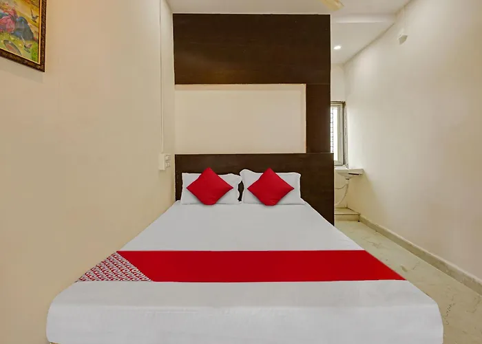 Oyo Flagship The Ashoka Boarding And Lodging Kalaburagi
