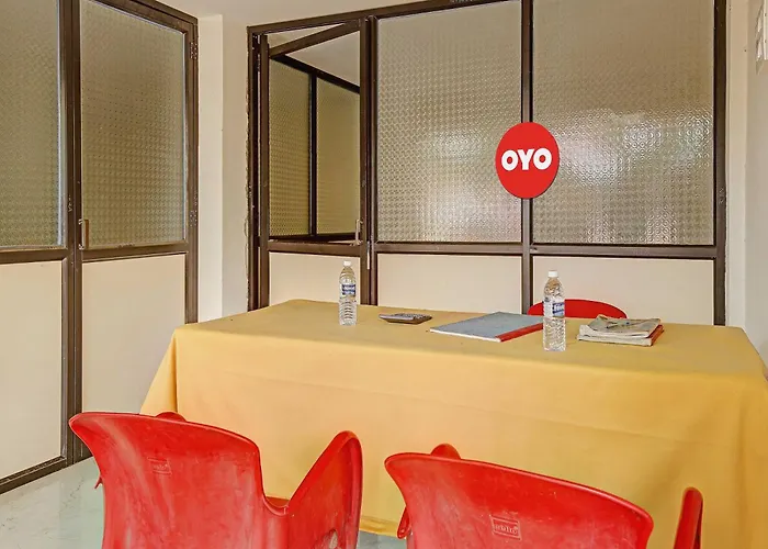 Oyo Flagship The Ashoka Boarding And Lodging Kalaburagi