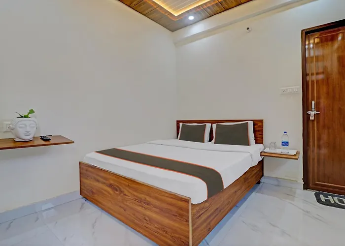 Collection O The Second Home Dehradun