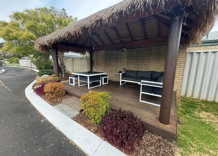 Busselton Gale Street Motel & Villas