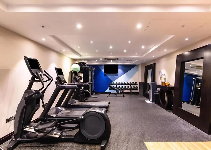 Doubletree By Hilton London Victoria Otel