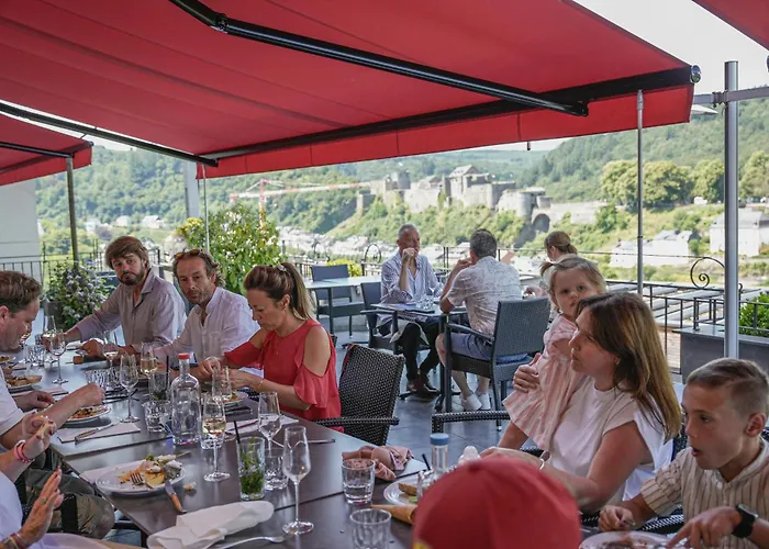 Hotel Panorama - Vue Exceptionnelle Sur La Semois Bouillon