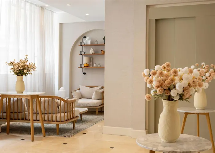Hotel Madeleine Haussmann Paris